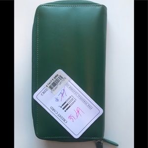 New Extra large genuine leather zip wallet green
